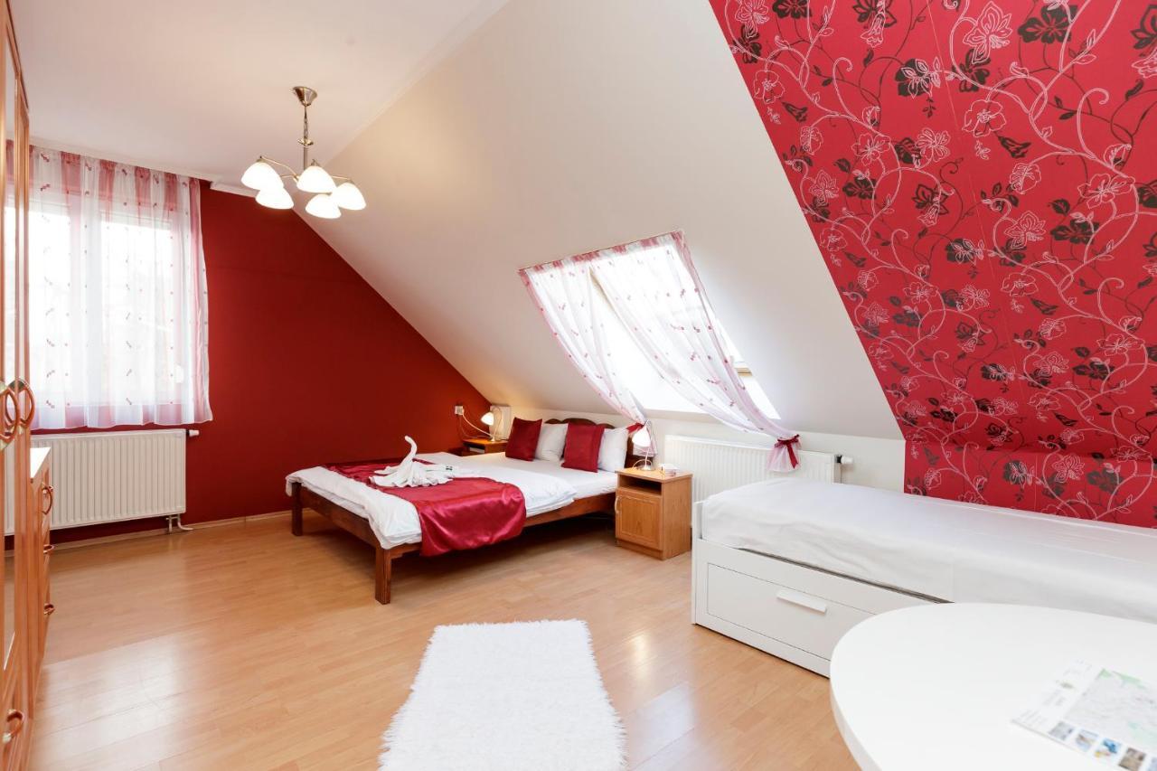 Almafa Apartmanház Eger Exterior foto